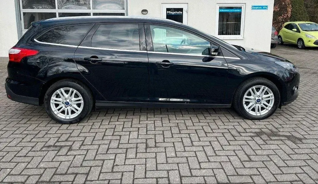 Gebraucht Ford Focus SYNC Edition 140 PS (102 kW) 2014 Schwarz Kombi