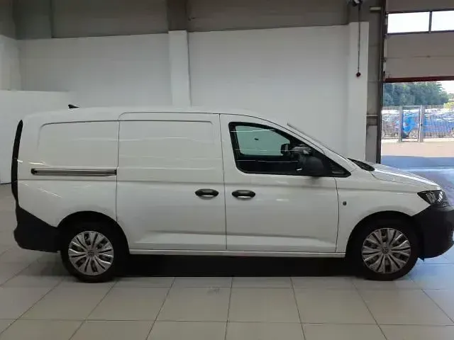 Gebraucht VW Caddy 102 PS (75 kW) 2021 Candyweiß Van / Kleinbus