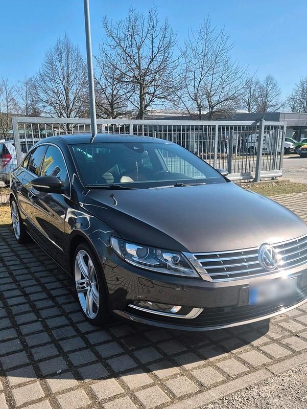 Second-hand VW CC 300 CP (220 kW) 2012 Maro Berlinǎ