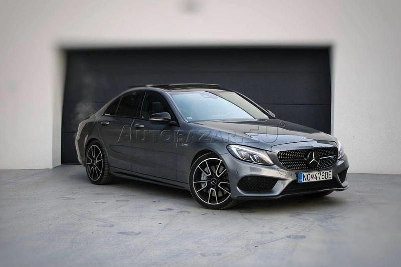 Grau Gebraucht 2018 Mercedes C43 AMG AMG Limousine | 35.500 € (Teuer) - Bild 1/4