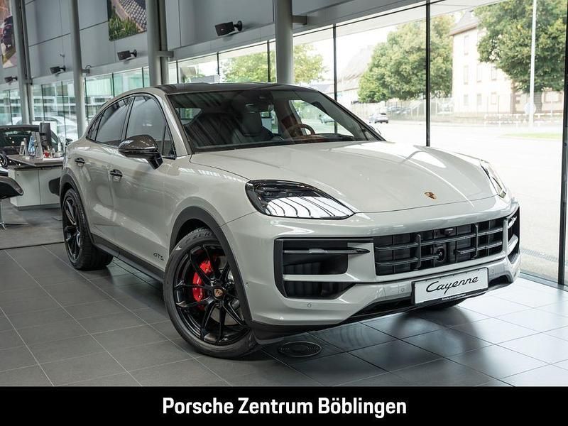 Weiss Gebraucht 2025 Porsche Cayenne Coupe GTS Coupé | 166.880 € - Bild 1/4