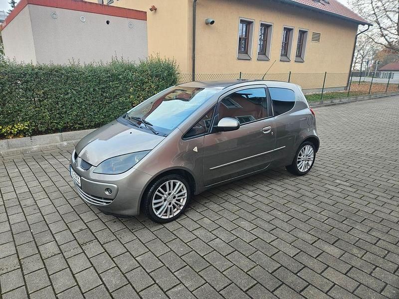 Beige Gebraucht 2007 Mitsubishi Colt Invite Limousine | 1.999 € (Etwas zu teuer) - Bild 1/4