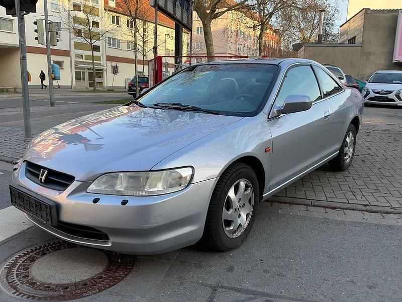 Gebraucht Honda Accord 147 PS (108 kW) 1999 Silber Coupé