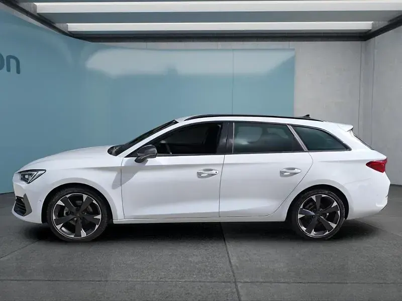 Używany Cupra Leon 150 KM (110 kW) 2024 Biały Kombi
