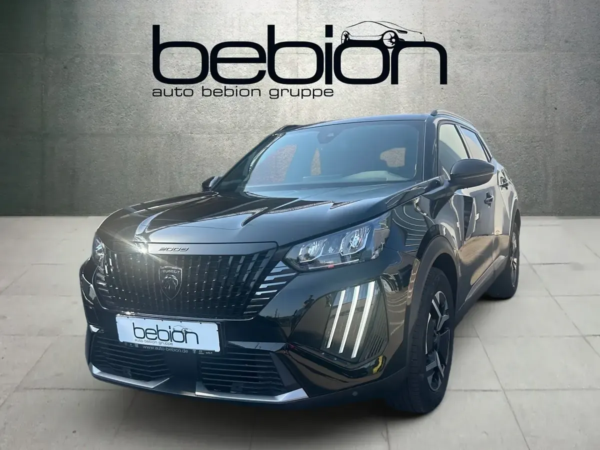 Gebraucht Peugeot 2008 Allure 131 PS (96 kW) 2024 SUV