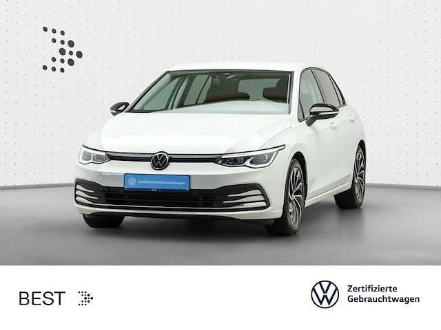 Pure white Gebraucht 2022 VW Golf VIII Active Limousine | 21.449 € (Guter Preis) - Bild 1/3