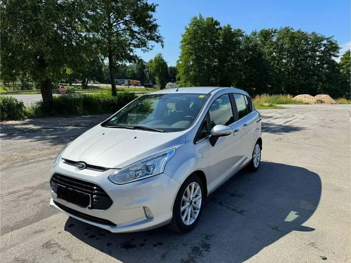 Gebraucht Ford B-MAX Colourline 101 PS (74 kW) 2017 Silber Van / Kleinbus
