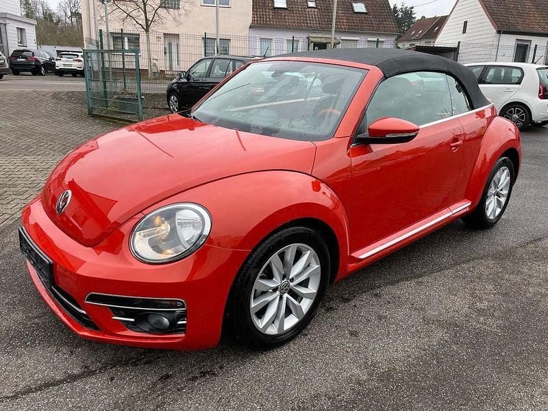 Ruby red Gebraucht 2018 VW Beetle Design Cabrio | 19.900 € (Fairer Preis) - Bild 1/4