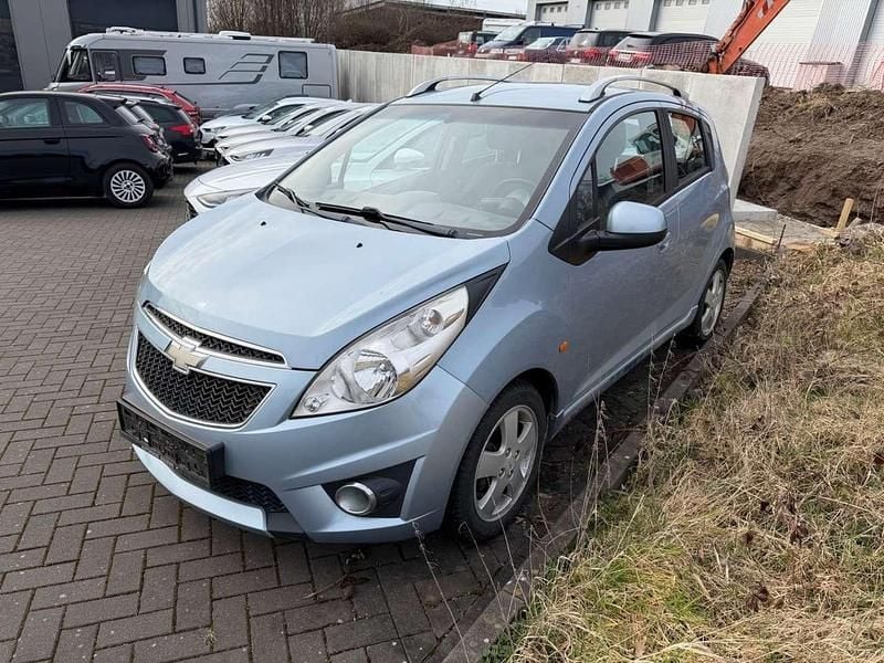 Gebraucht Chevrolet Spark LT 82 PS (60 kW) 2011 Blau Kleinwagen
