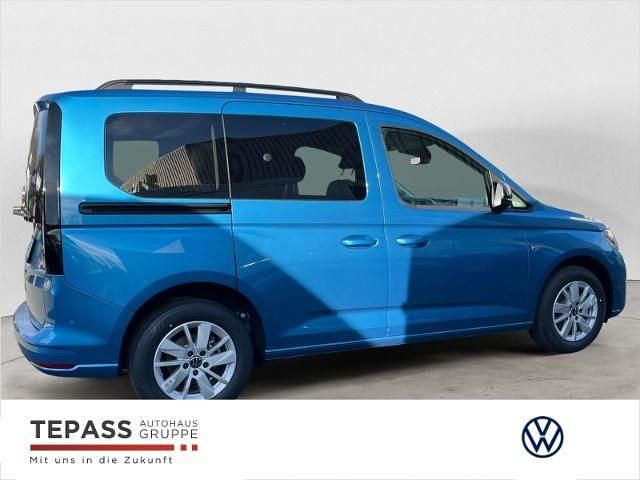 Neu VW Caddy Life 122 PS (89 kW) 2025 Blau Van / Kleinbus