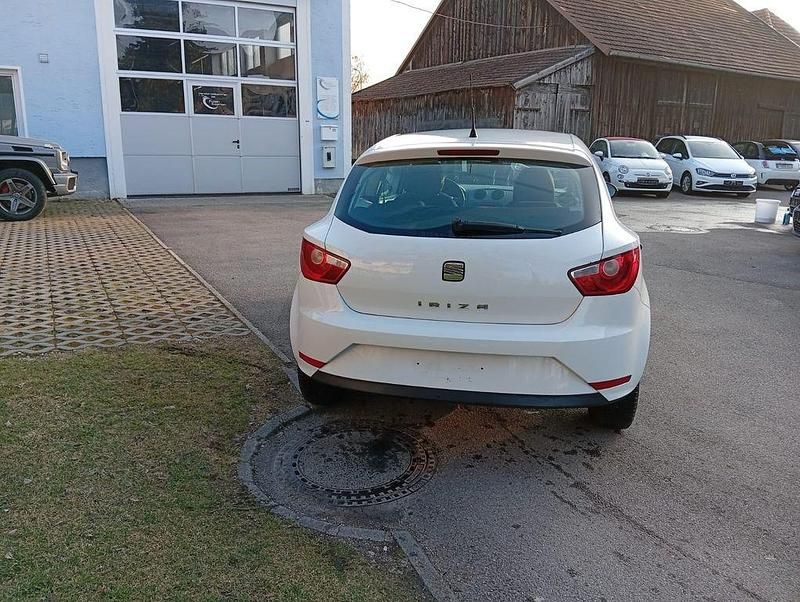 Gebraucht Seat Ibiza SC Reference 69 PS (50 kW) 2012 Weiß Kleinwagen