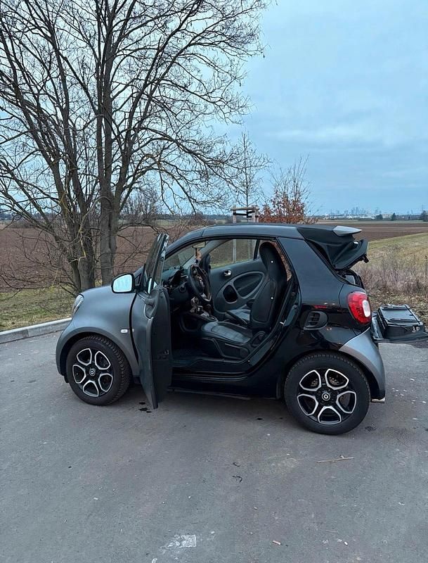 Gebraucht Smart ForTwo Cabrio Prime 90 PS (66 kW) 2016 Grau Cabrio