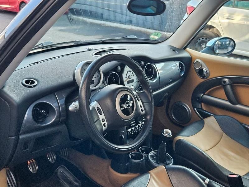 Gebraucht Mini Cooper S Sport 163 PS (119 kW) 2003 Schwarz Kleinwagen