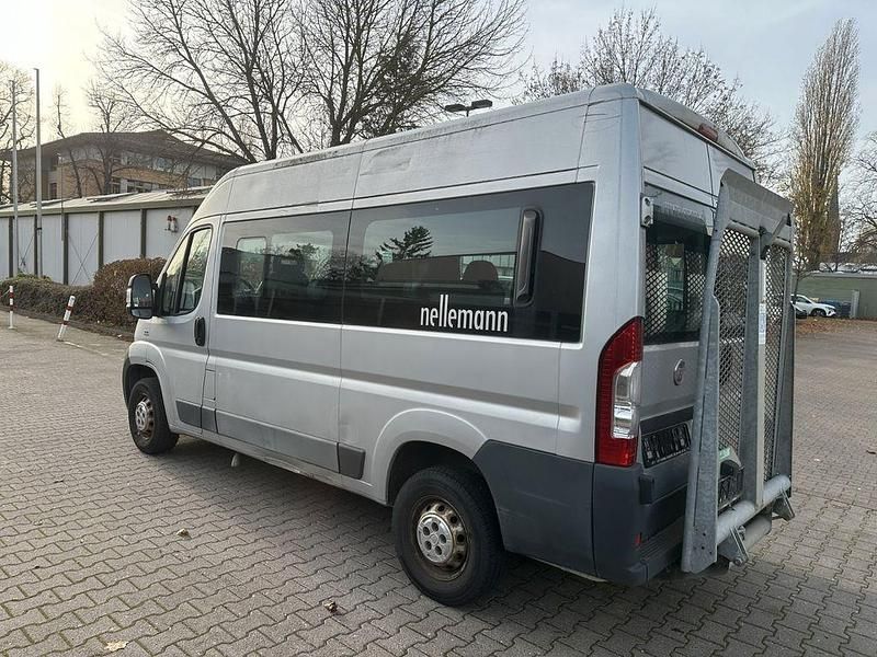 Gebraucht Fiat Ducato 120 PS (88 kW) 2011 Silber Van