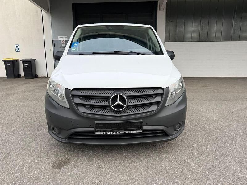 Second-hand Mercedes Vito 136 CP (100 kW) 2015 Alb Van