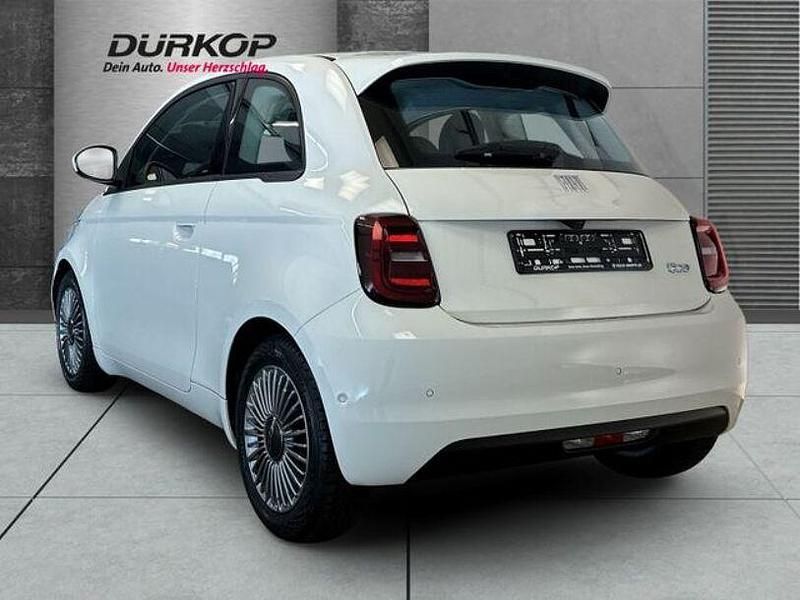 Gebraucht Fiat 500e 69 kW (95 PS) 2023 Arktis weiß Kleinwagen