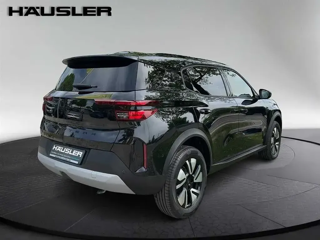 Neu Opel Frontera 144 PS (105 kW) 2026 Schwarz SUV