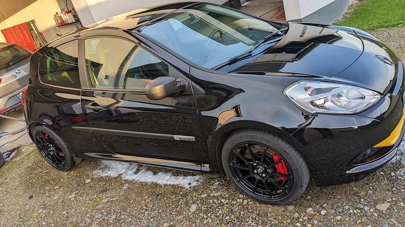 Schwarz Gebraucht 2010 Renault Clio R.S. R.S. Kleinwagen | 20.000 € - Bild 1/4