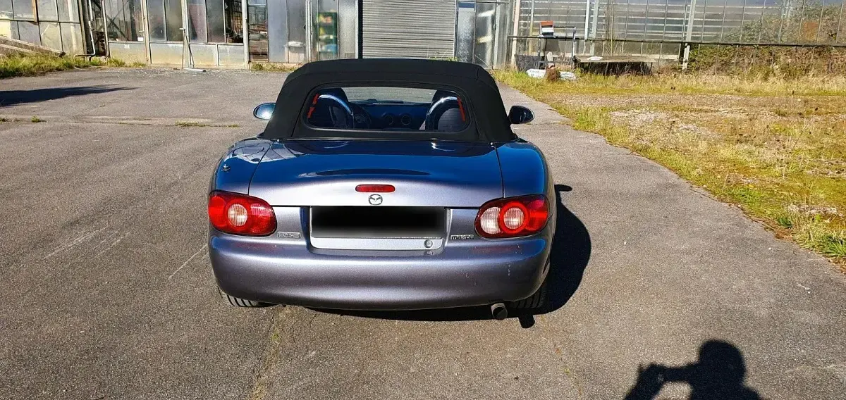 Gebraucht Mazda MX5 110 PS (80 kW) 2004 Grau Cabrio