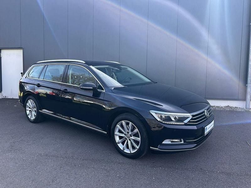 Gebraucht VW Passat Highline 190 PS (139 kW) 2019 Schwarz Kombi