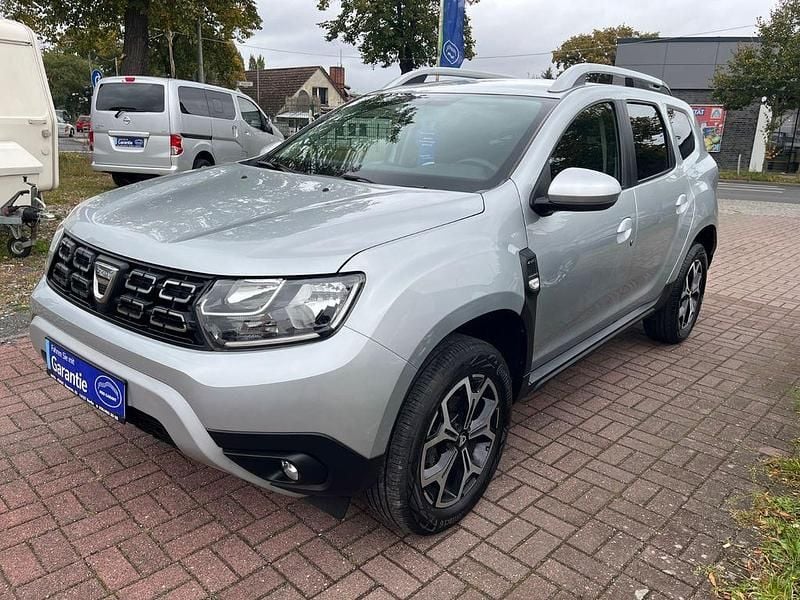 Silber Gebraucht 2020 Dacia Duster Prestige SUV | 15.850 € (Fairer Preis) - Bild 1/4