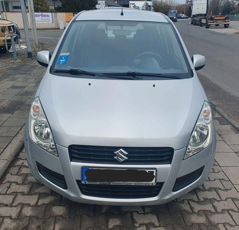 Silber Gebraucht 2009 Suzuki Splash Club Kleinwagen | 2.890 € (Guter Preis) - Bild 1/4