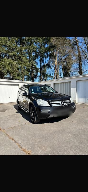 Gebraucht Mercedes GL450 306 PS (225 kW) 2010 Schwarz SUV