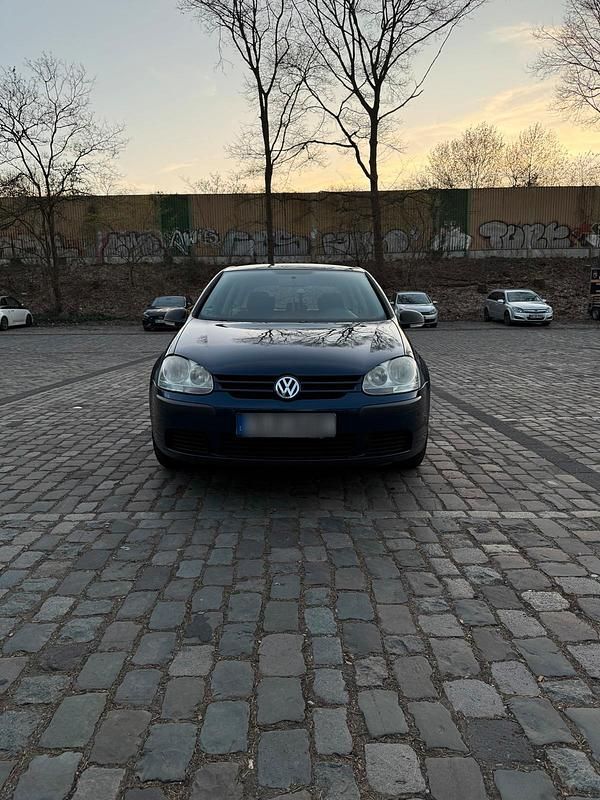 Gebraucht VW Golf V 80 PS (58 kW) 2006 Blau Kleinwagen