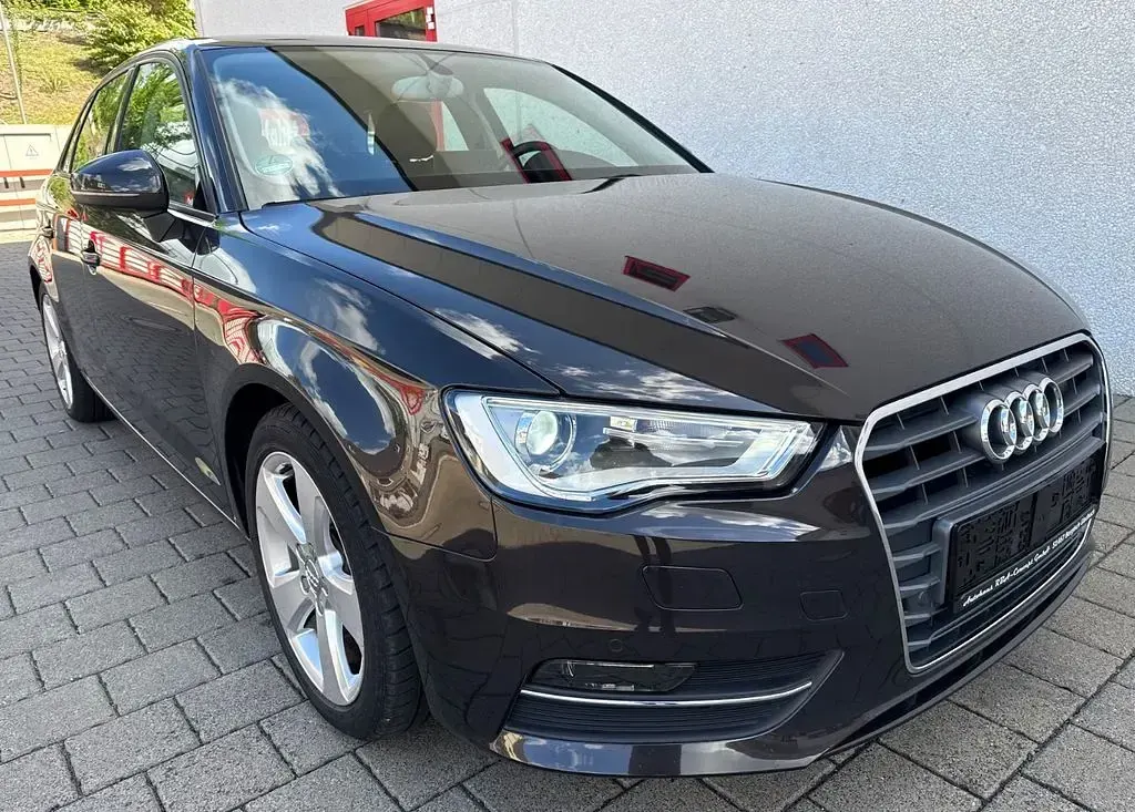 Gebraucht Audi A3 Ambition 150 PS (110 kW) 2013 Braun Kombi