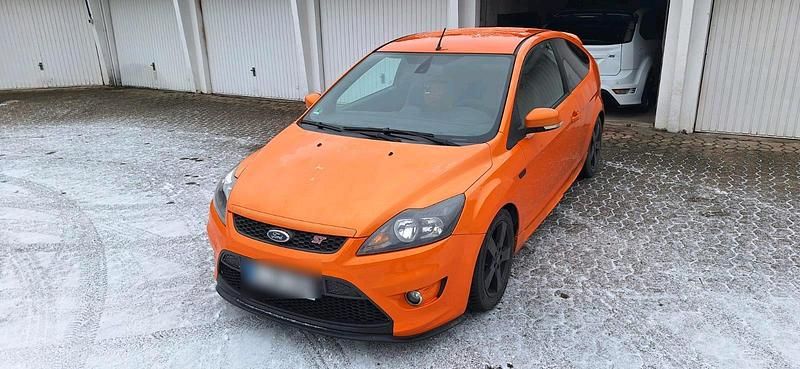 Gebraucht Ford Focus ST 226 PS (166 kW) 2008 Orange Coupé