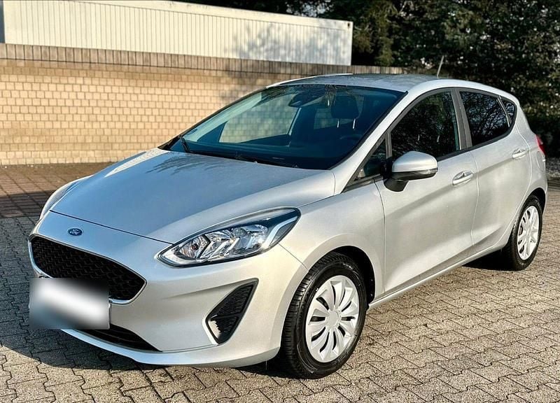 Gebraucht Ford Fiesta 71 PS (52 kW) 2017 Silber Kleinwagen