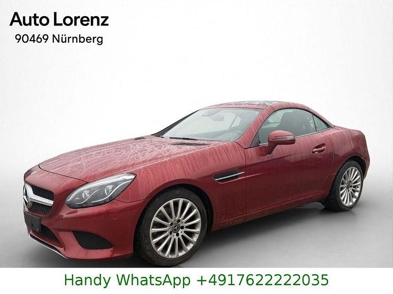 Gebraucht Mercedes SLC200 184 PS (135 kW) 2018 Rot Cabrio