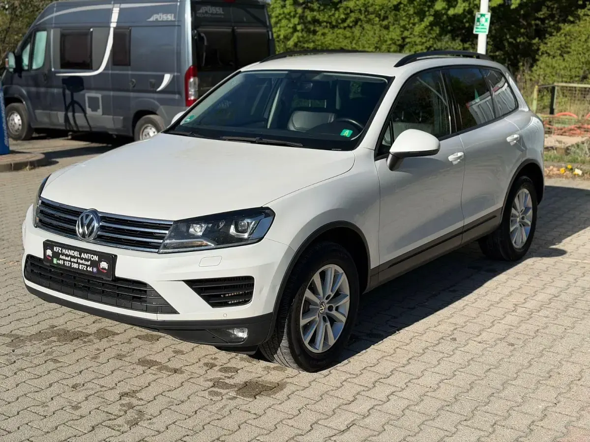 Gebraucht VW Touareg 204 PS (150 kW) 2017 Weiß SUV