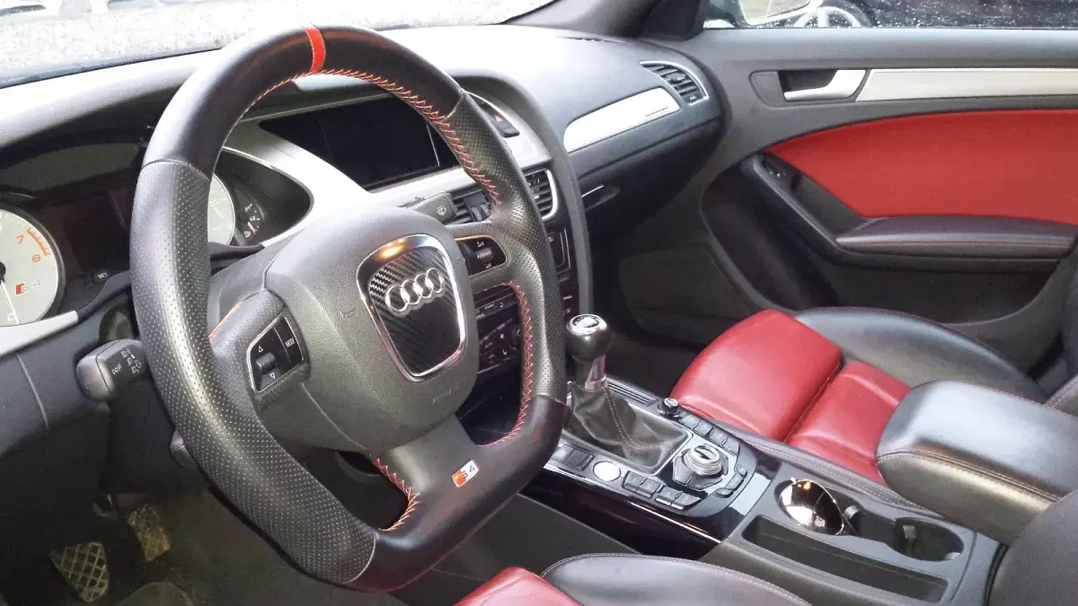 Second-hand Audi S4 333 CP (244 kW) 2010 Negru Berlinǎ