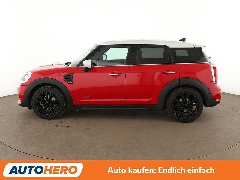 Usata Mini Cooper D 150 CV (110 kW) 2019 Rosso Utilitaria