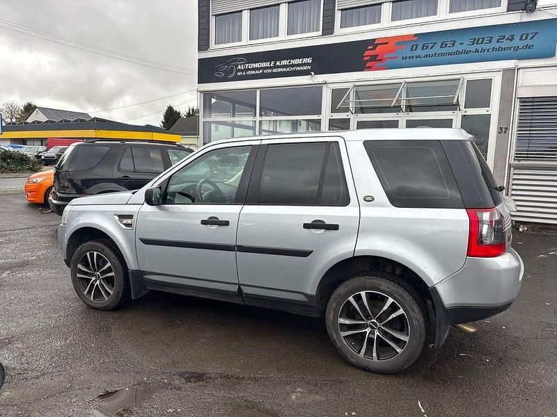 Gebraucht Land Rover Freelander 2 152 PS (111 kW) 2010 Zermatt silver SUV
