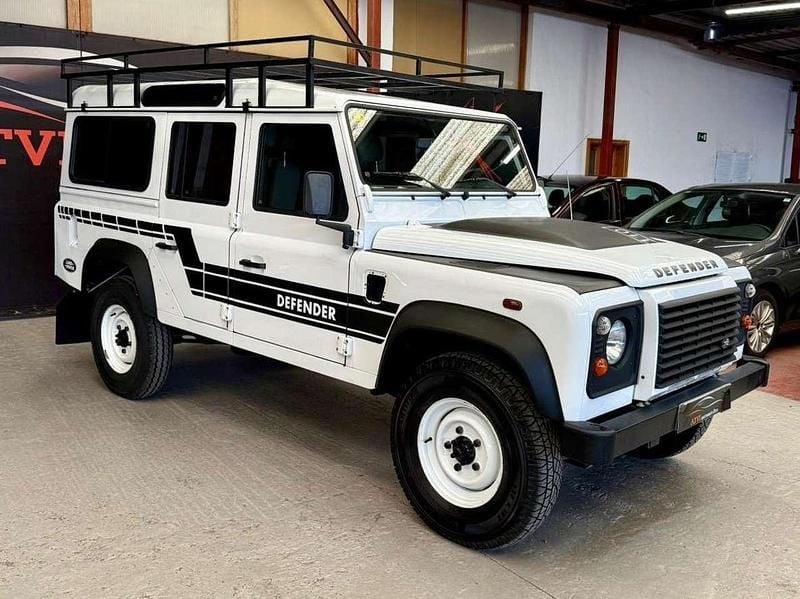 Gebraucht Land Rover Defender SE 122 PS (89 kW) 2016 Weiss Kombi