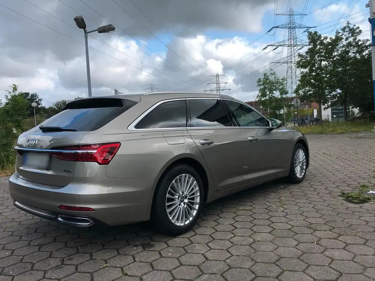 Gebraucht Audi A6 232 PS (170 kW) 2019 Gold Kombi