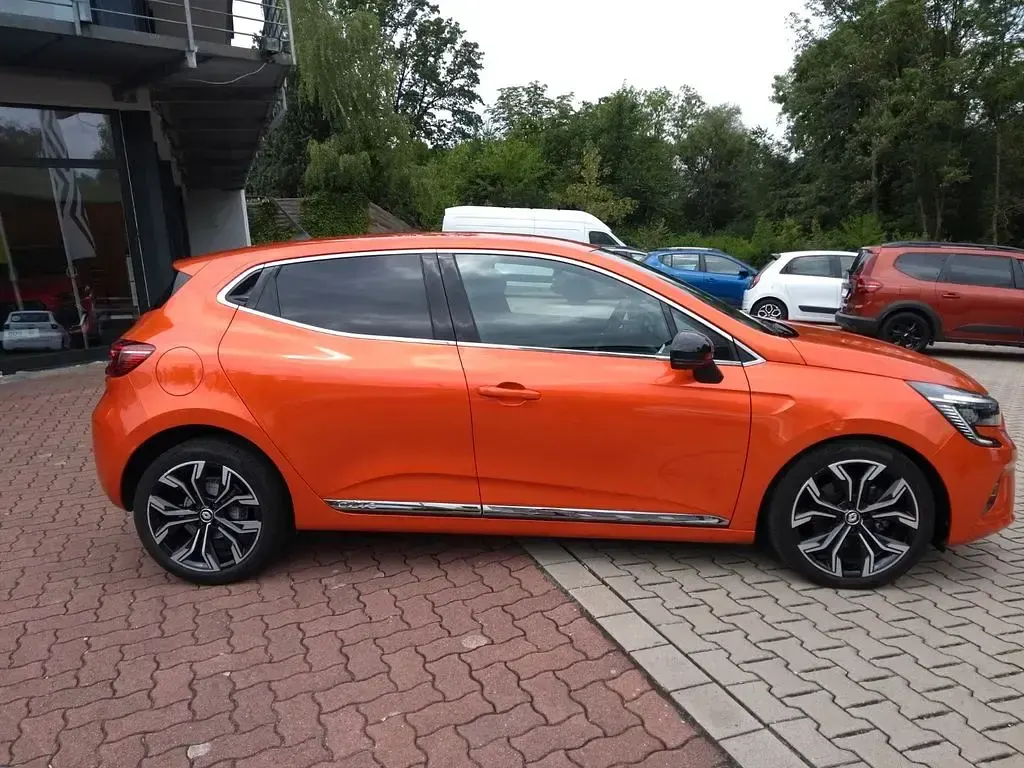 Gebraucht Renault Clio V Intens 140 PS (102 kW) 2022 Orange Limousine