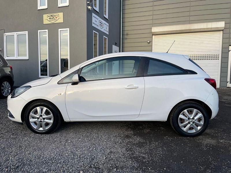 Second-hand Opel Corsa Edition 75 CP (55 kW) 2016 Alb Hatchback