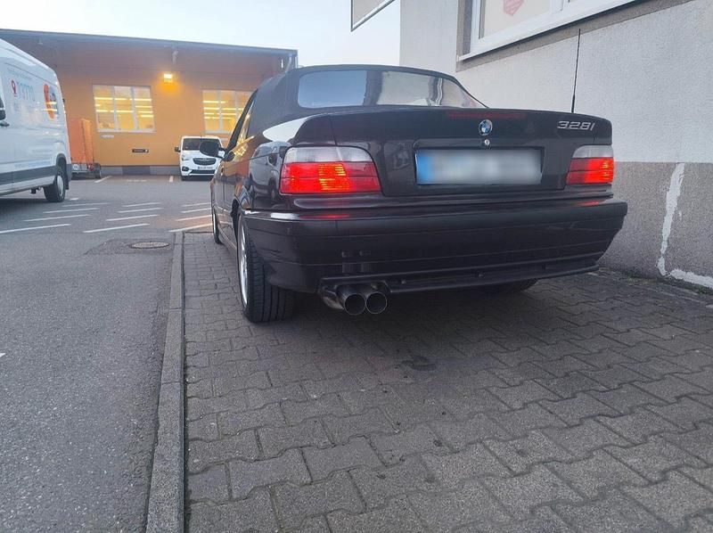 Gebraucht BMW 328 Cabriolet Basis 193 PS (141 kW) 1997 Schwarz Cabrio