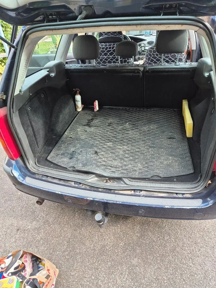 Gebraucht Ford Focus 111 PS (81 kW) 2003 Blau Limousine