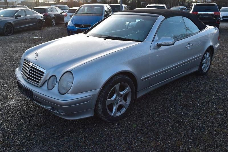 Gebraucht Mercedes CLK200 Avantgarde 136 PS (100 kW) 2000 Silber Cabrio