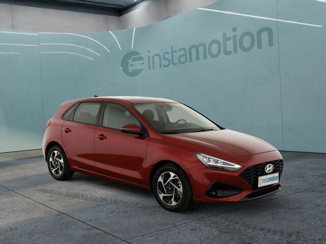 Neu Hyundai i30 101 PS (74 kW) 2025 Rot