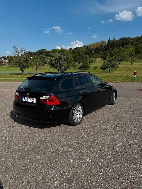 Gebraucht BMW 320 M Sport 163 PS (119 kW) 2006 Schwarz Kombi