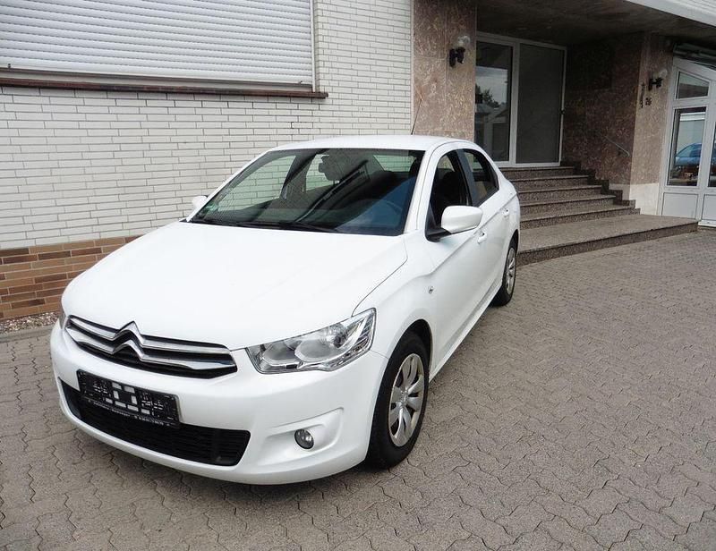 Weiß Gebraucht 2017 Citroën C-Elysee I SELECTION Limousine | 4.290 € (Guter Preis) - Bild 1/4