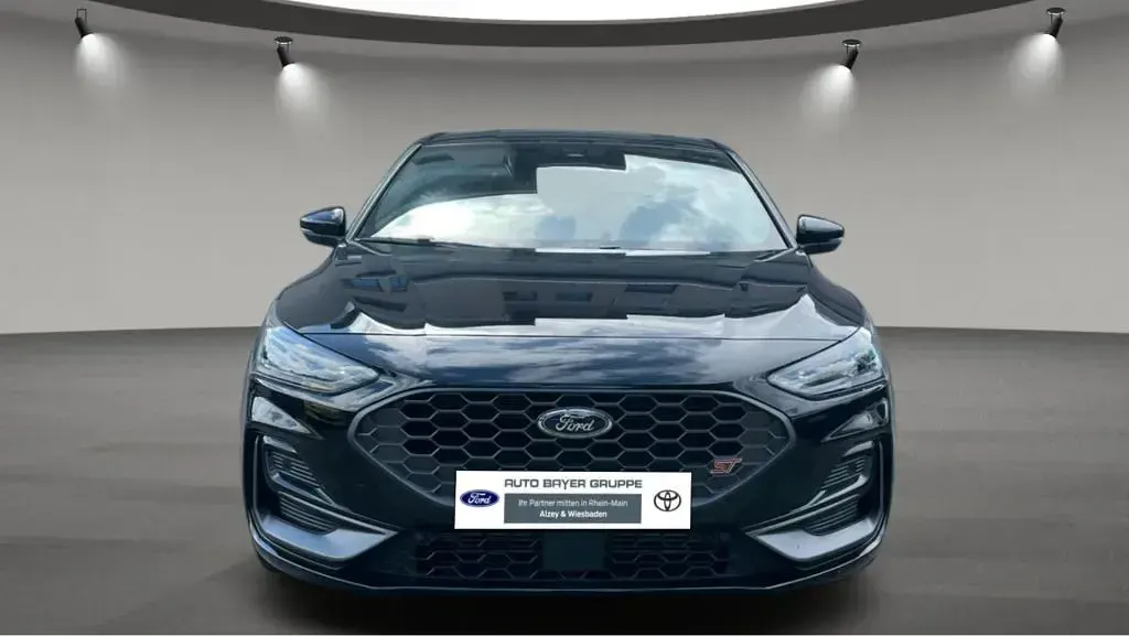 Gebraucht Ford Focus ST 280 PS (205 kW) 2024 Schwarz Limousine