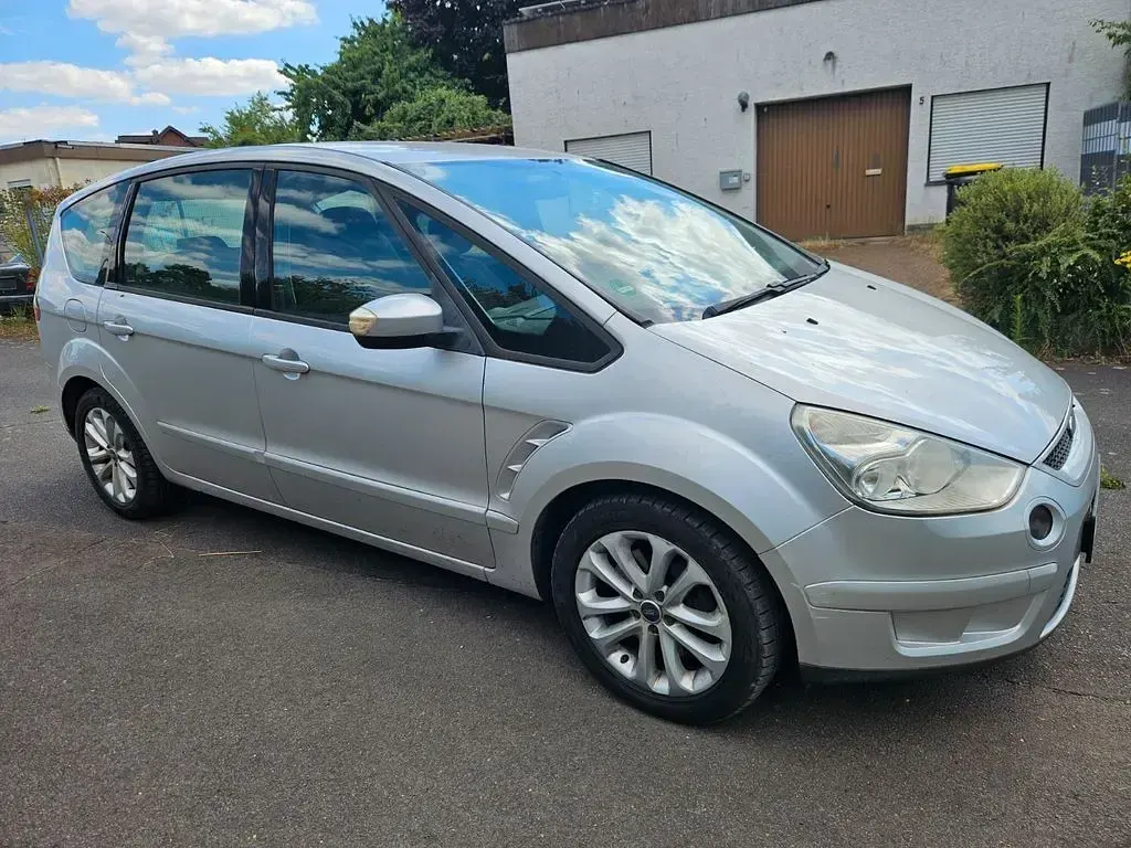 Gebraucht Ford S-MAX Trend 220 PS (161 kW) 2007 Silber Van / Kleinbus