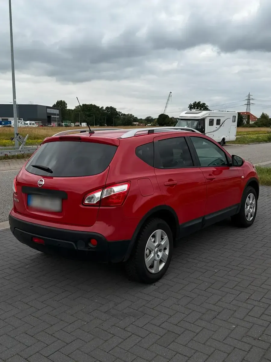 Gebraucht Nissan Qashqai 114 PS (83 kW) 2010 Rot SUV