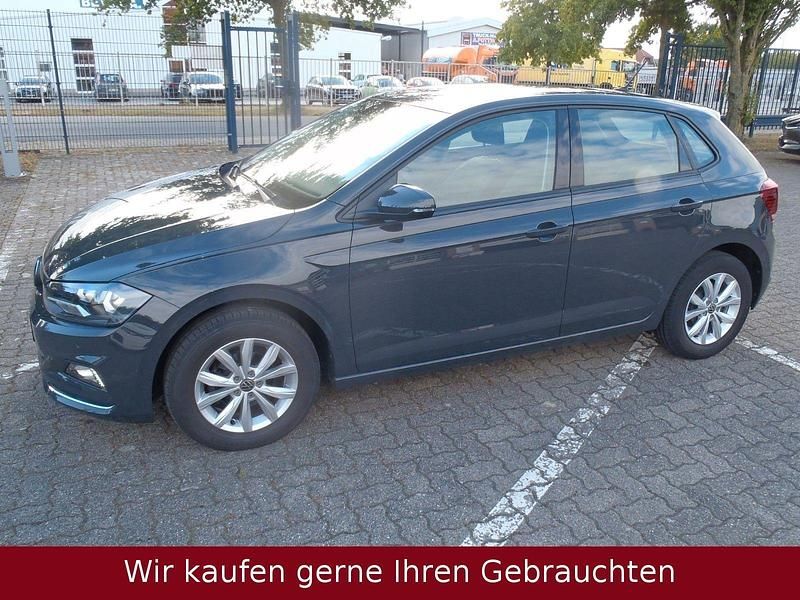 Grau Gebraucht 2021 VW Polo Highline Kleinwagen | 15.979 € (Fairer Preis) - Bild 1/4